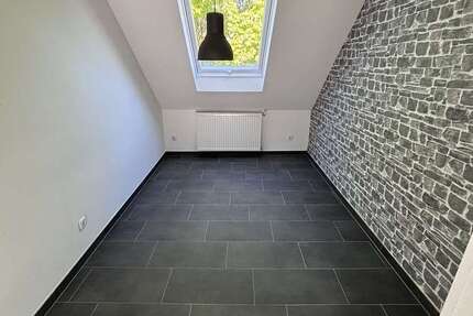 Wohnung Wuppertal Wichlinghausen - 2.5 Zimmer, 76 m&sup2;, 725&euro; | Angebot:26449393