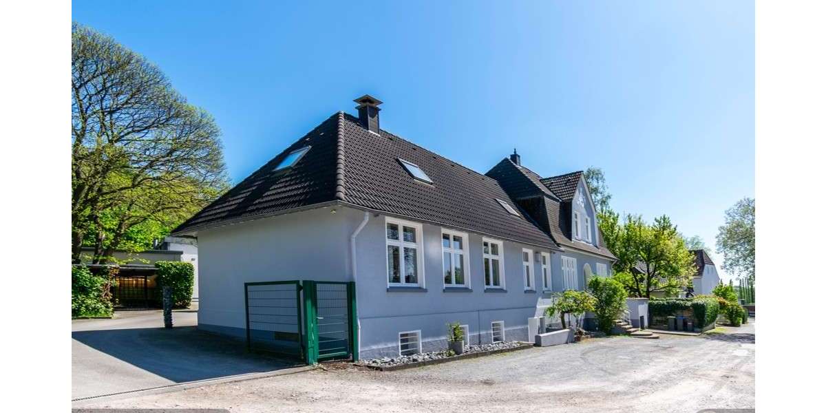 Etagenwohnung Solingen Aufderhöhe - 4 Zimmer, 151 m&sup2;, 385.000&euro; | Angebot:26405745