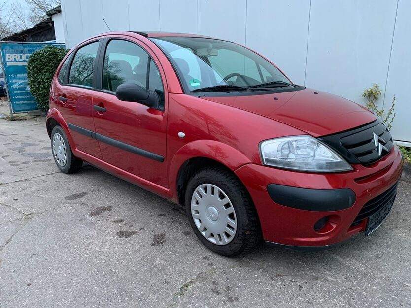 Citroen C3 117.575 km 3.495 € Köln 51107