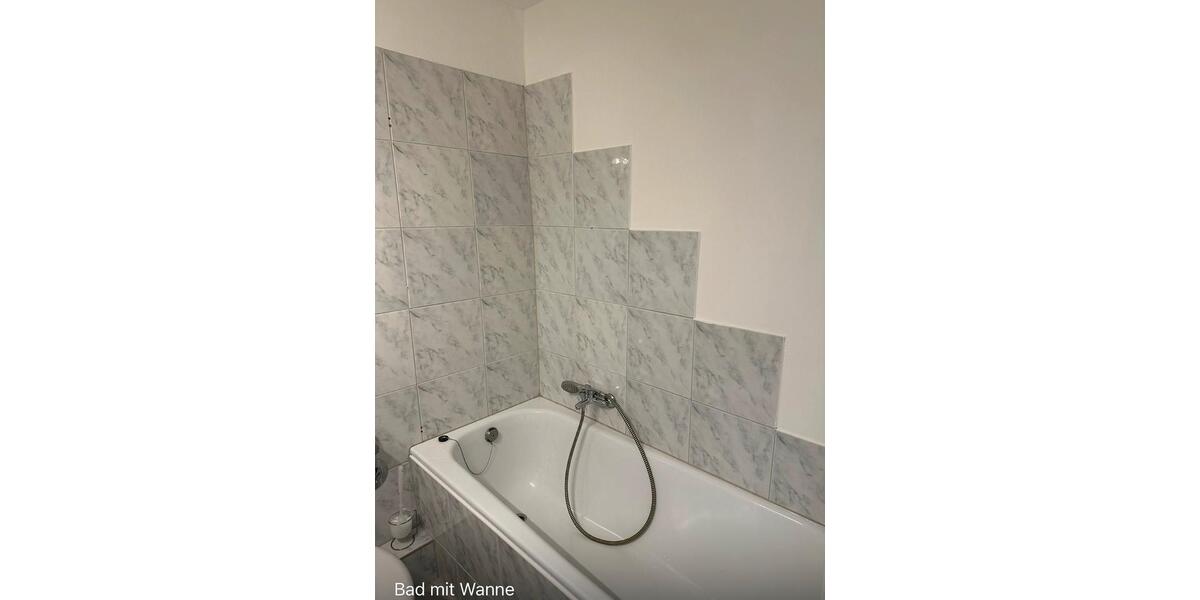 Etagenwohnung Wuppertal Lichtenplatz - 3 Zimmer, 82 m&sup2;, 1.150&euro; | Angebot:26468268