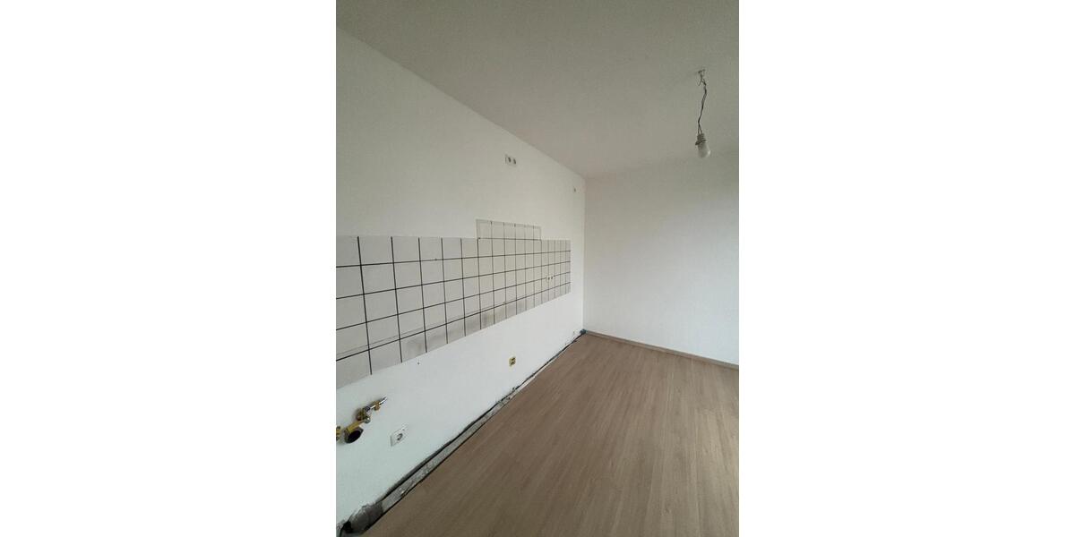 Frisch Renovierte 3 Zimmer Wohnung in ruhiger Lage 3 zimmer