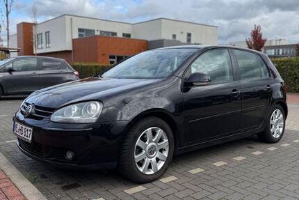 VW Golf 134.000 km 5.200 € Langenfeld 40764