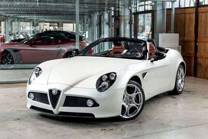 Alfa Romeo 8C