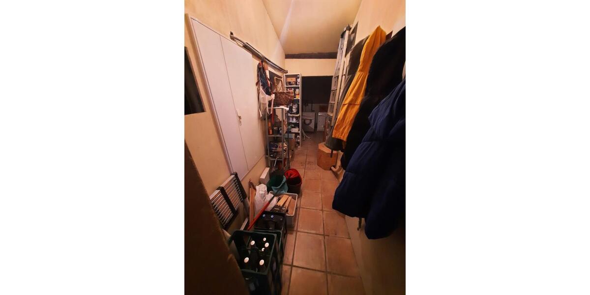 Freistehendes Einfamilienhaus mit Garten in Düsseldorf Heerdt 7 zimmer