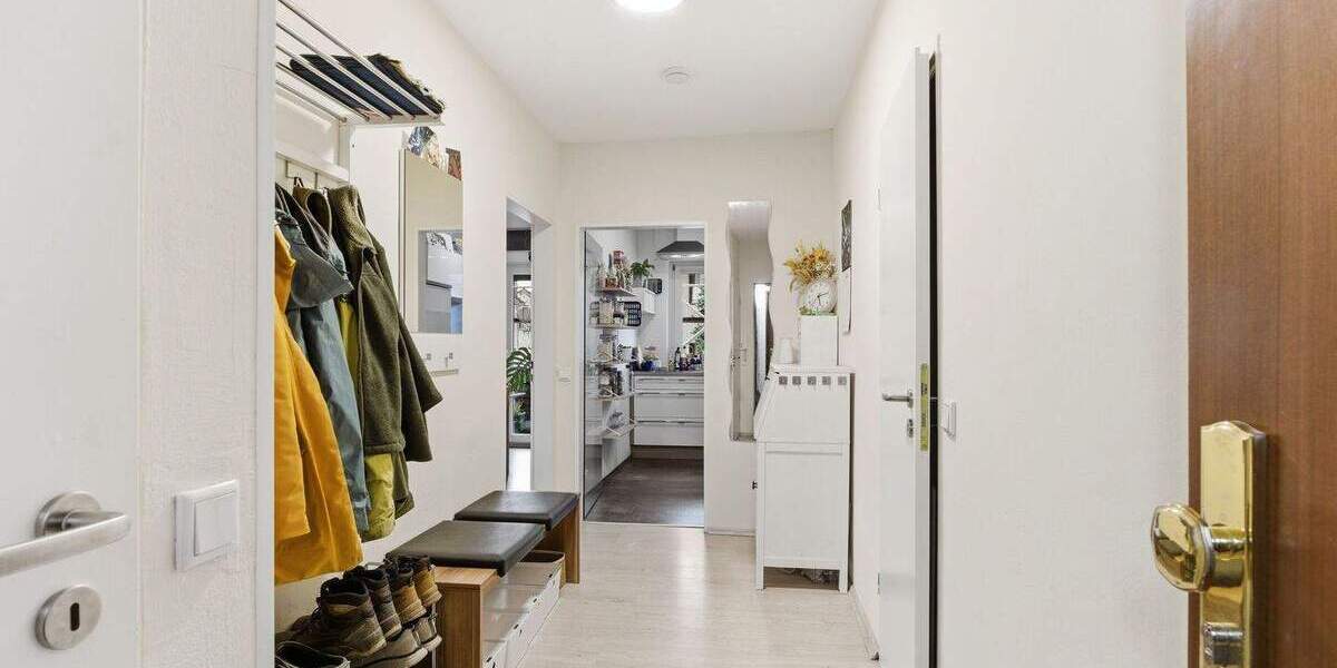 Etagenwohnung Dormagen Straberg - 3 Zimmer, 73 m&sup2;, 217.000&euro; | Angebot:24390634