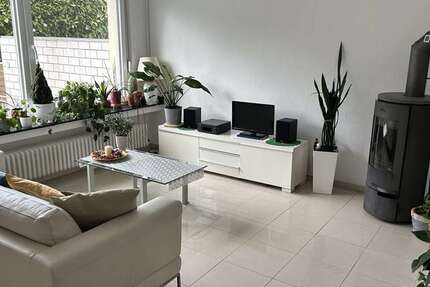 Haus zum Kaufen in Leverkusen Rheindorf 385.000 € 90 m² 4 zimmer