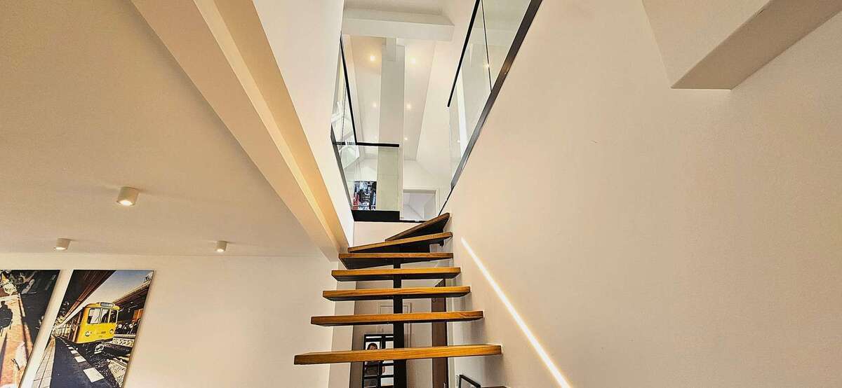 Wohnung zum Mieten in Essen 1.300 € 90 m² 2.5 zimmer