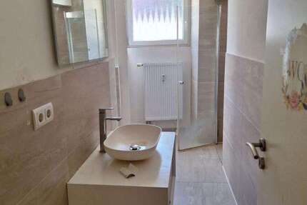 Wohnung zum Kaufen in Gelsenkirchen 129.000 € 100 m² 4 zimmer