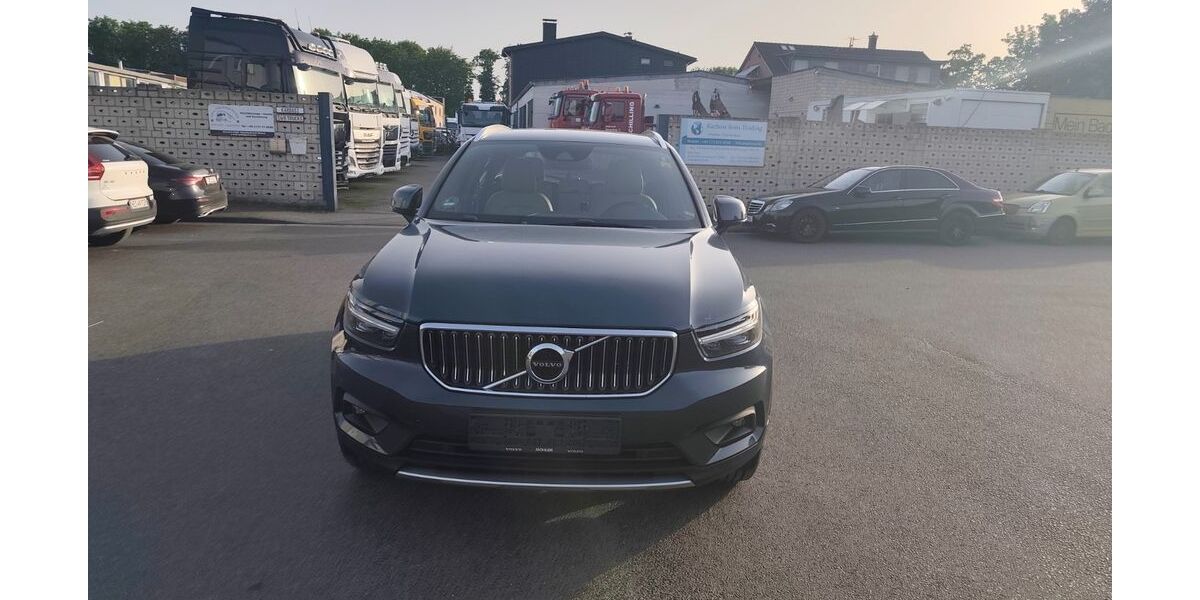 Volvo XC40 99.998 km 18.499 &euro; Korschenbroich 41352