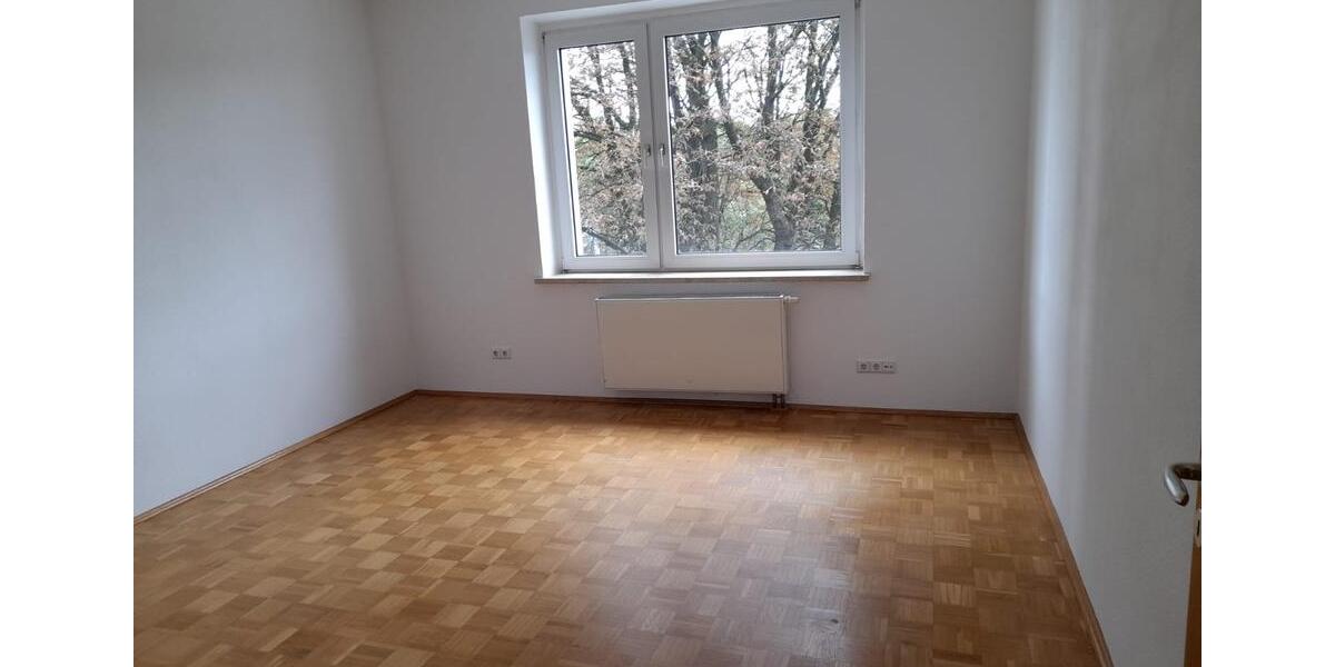 Etagenwohnung Düsseldorf Stadtbezirk 6 - 1.5 Zimmer, 44 m&sup2;, 528&euro; | Angebot:26279862