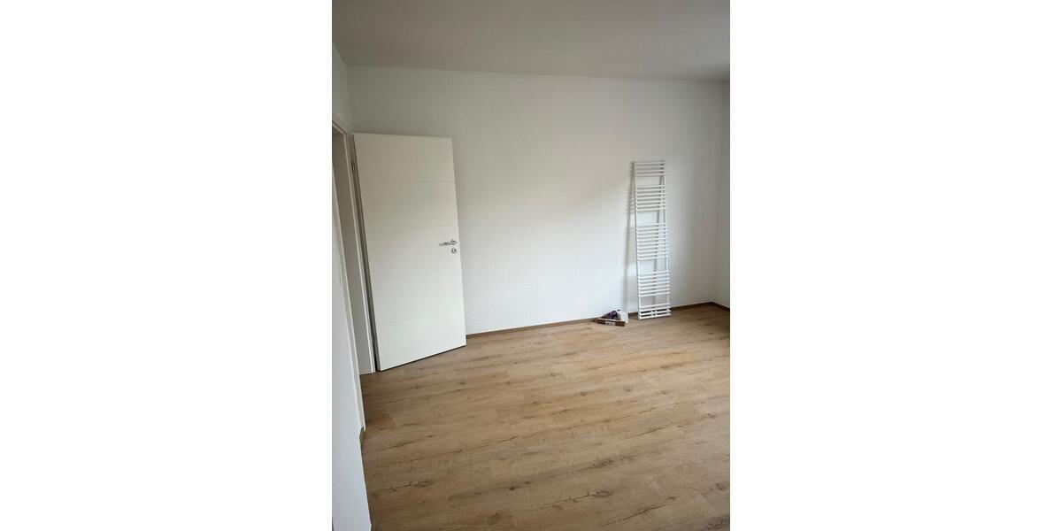 Sanierte 2 ZKDB ab sofort 2 zimmer