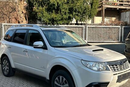 Subaru Forester 232.785 km 4.700 &euro; Düsseldorf 40627