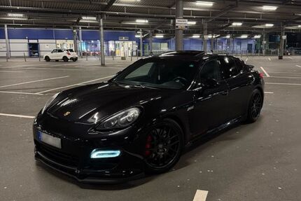 Porsche Panamera 149.500 km 32.900 &euro; Neuss 41624