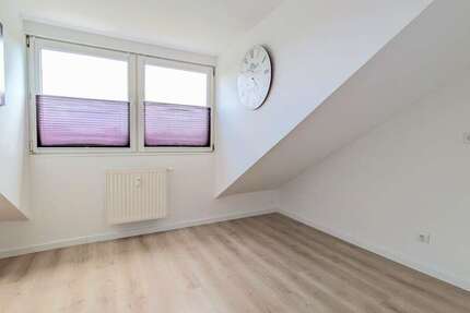 Wohnung Düsseldorf Eller - 1 Zimmer, 40 m&sup2;, 560&euro; | Angebot:26857678
