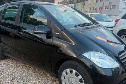 Mercedes-Benz A 160 44.300 km 6.700 &euro; Leverkusen 51371