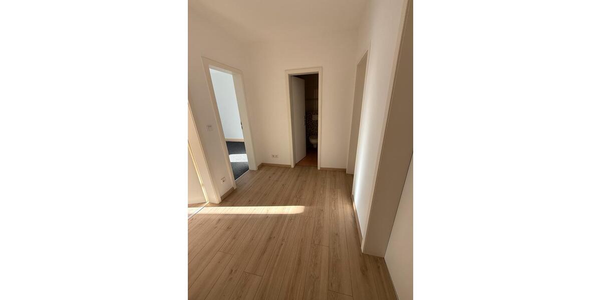 Etagenwohnung Remscheid - 3 Zimmer, 70 m&sup2;, 145.000&euro; | Angebot:27416071