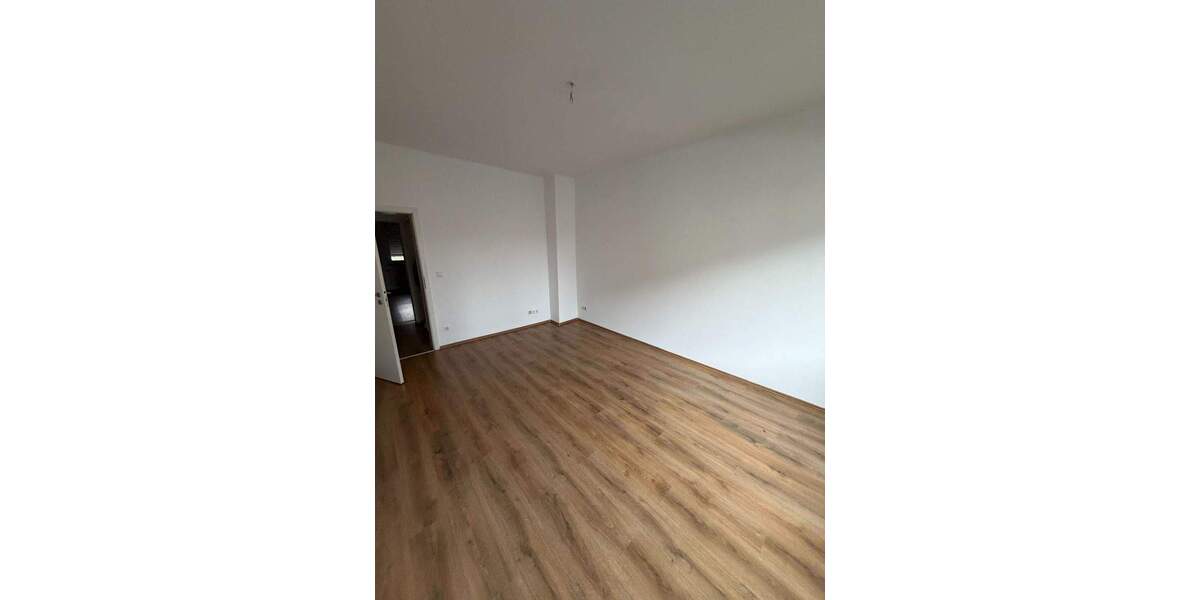 Etagenwohnung Duisburg Mittelmeiderich - 3 Zimmer, 61 m&sup2;, 500&euro; | Angebot:25736815