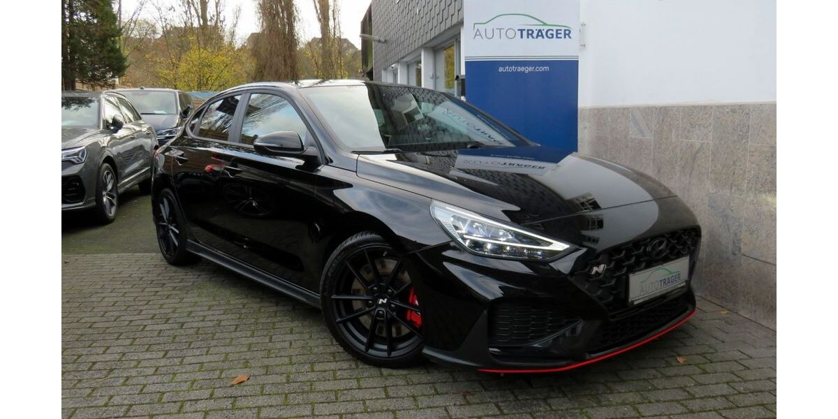 Hyundai i30 52.769 km 31.490 &euro; Wuppertal 42109