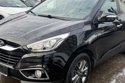 Hyundai ix35 127.932 km 8.998 &euro; Heiligenhaus 42579