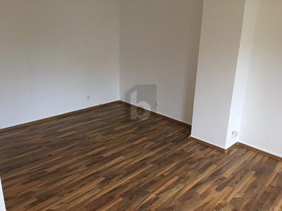 ATTRAKTIVES STADTHAUS IN ZENTRALER LAGE 15 zimmer