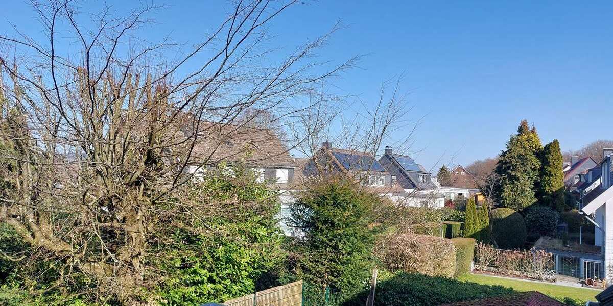 Etagenwohnung Remscheid Lennep - 4 Zimmer, 136 m&sup2;, 1.020&euro; | Angebot:25301937