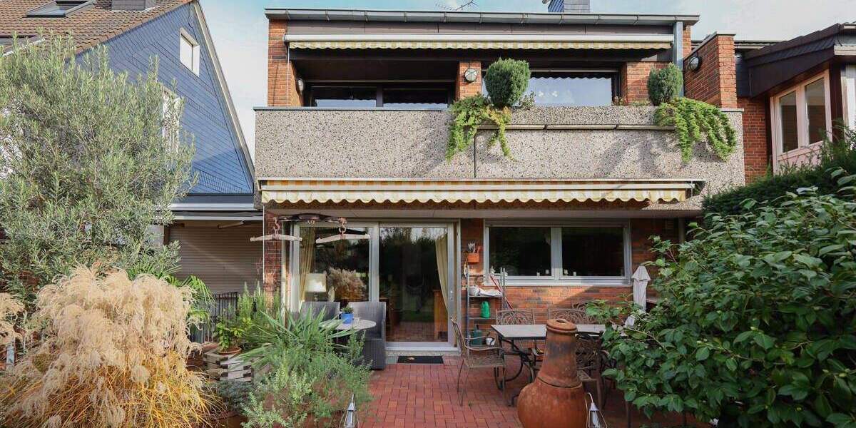 Reihenendhaus Monheim am Rhein Monheim - 7 Zimmer, 171 m&sup2;, 525.000&euro; | Angebot:25736789