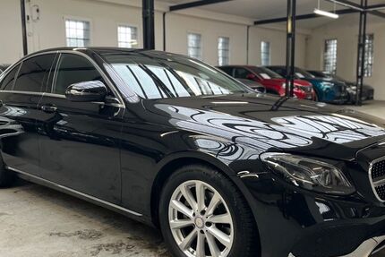 Mercedes-Benz E 200 179.000 km 19.870 &euro; Velbert 42551