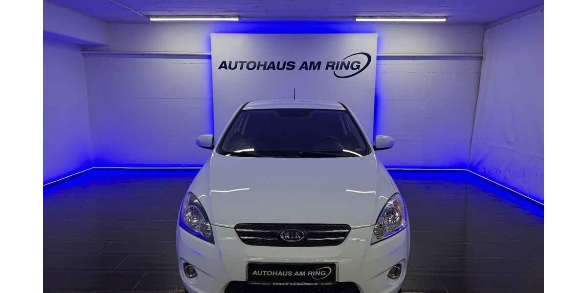 Kia ceed / Ceed 169.915 km 4.299 &euro; Ratingen bei Düsseldorf 40878