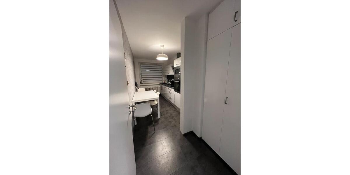 Etagenwohnung Grevenbroich - 3 Zimmer, 78 m&sup2;, 199.000&euro; | Angebot:26869303