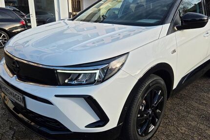 Opel Grandland (X) 5.200 km 23.990 &euro; Erkrath 40699