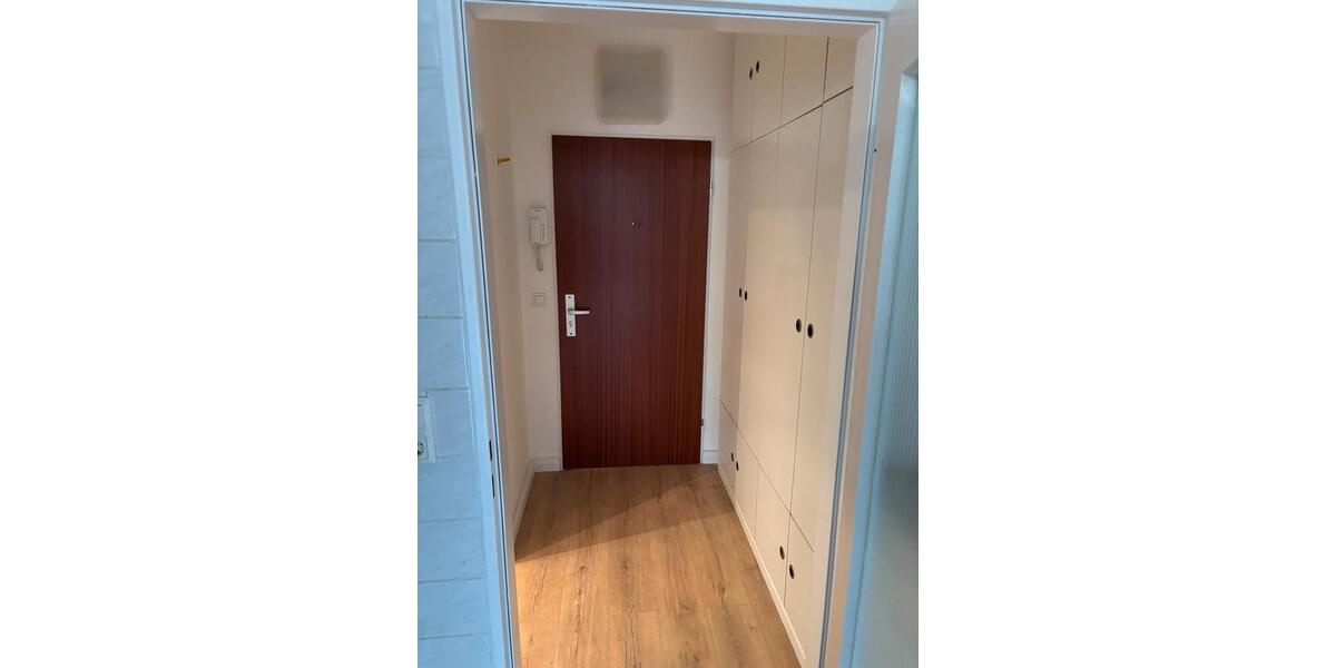 Etagenwohnung Meerbusch Necklenbroich - 1 Zimmer, 46 m&sup2;, 820&euro; | Angebot:25625249