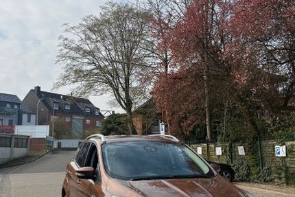 Ford Kuga 111.012 km 8.900 &euro; Grevenbroich 41515
