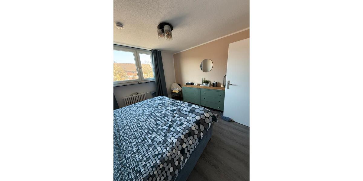 Etagenwohnung Düsseldorf Derendorf - 2 Zimmer, 55 m&sup2;, 1.200&euro; | Angebot:26315039