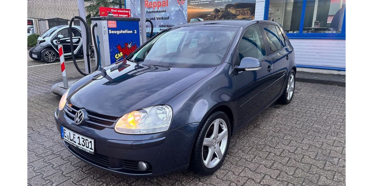 VW Golf 247.000 km 2.800 &euro; Kaarst 41564