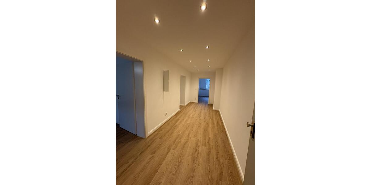 Erstbezug: Umfangreich sanierte 2-Zimmer-Wohnung nahe Fachhochschule 2 zimmer