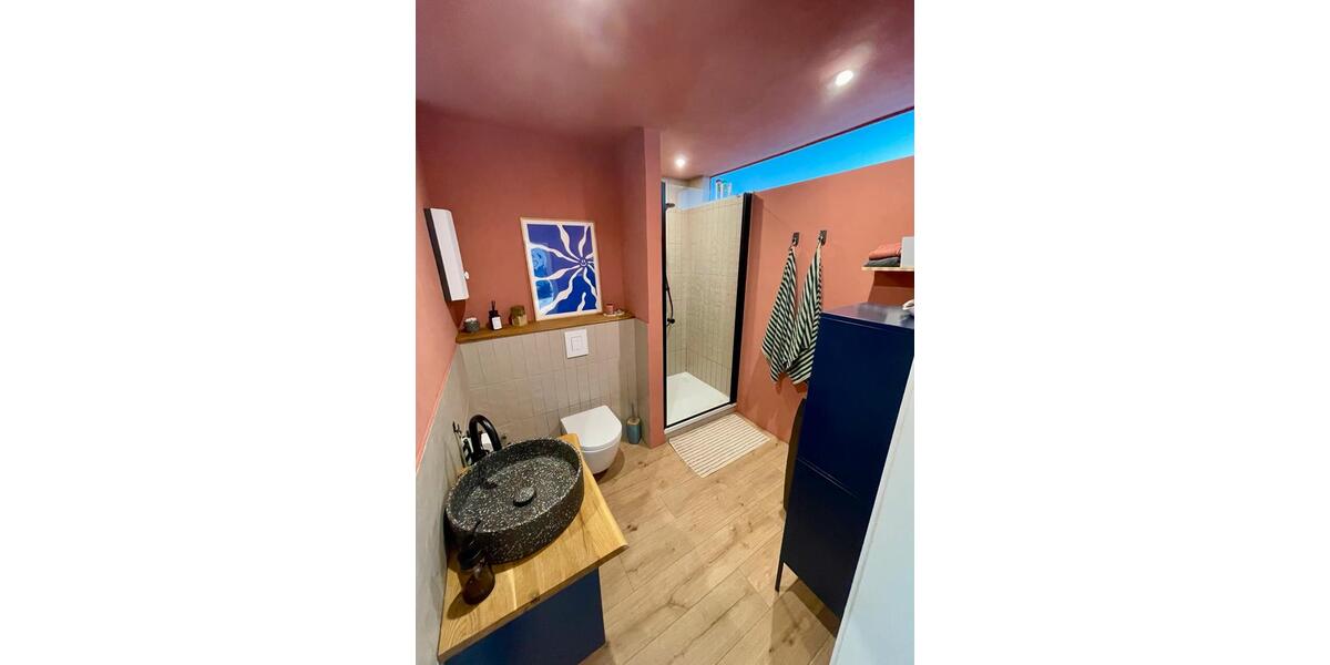 Dachgeschoßwohnung Krefeld Gellep-Stratum - 2.5 Zimmer, 60 m&sup2;, 178.000&euro; | Angebot:27197687