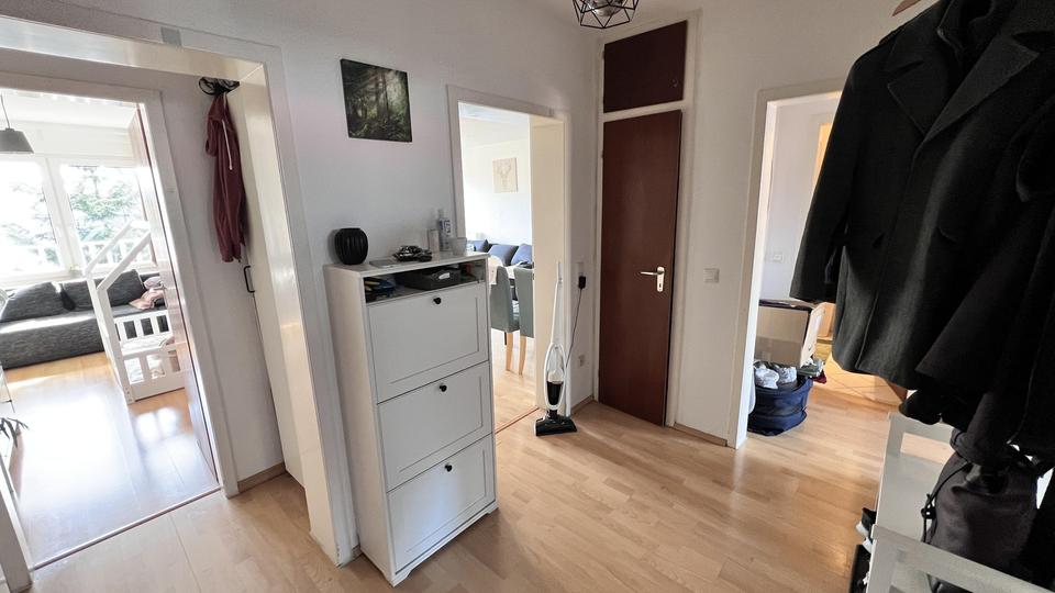 Etagenwohnung Düsseldorf Lörick - 3 Zimmer, 79 m&sup2;, 1.140&euro; | Angebot:26425504