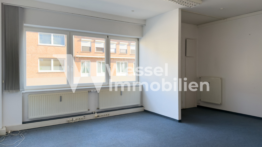 Büro in Mülheim an der Ruhr 950 € 136.31 m² zimmer
