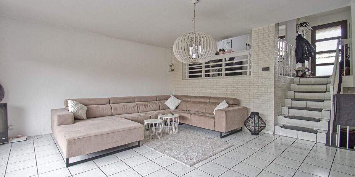 Doppelhaushälfte Krefeld Verberg - 4 Zimmer, 102 m&sup2;, 339.999&euro; | Angebot:25692528