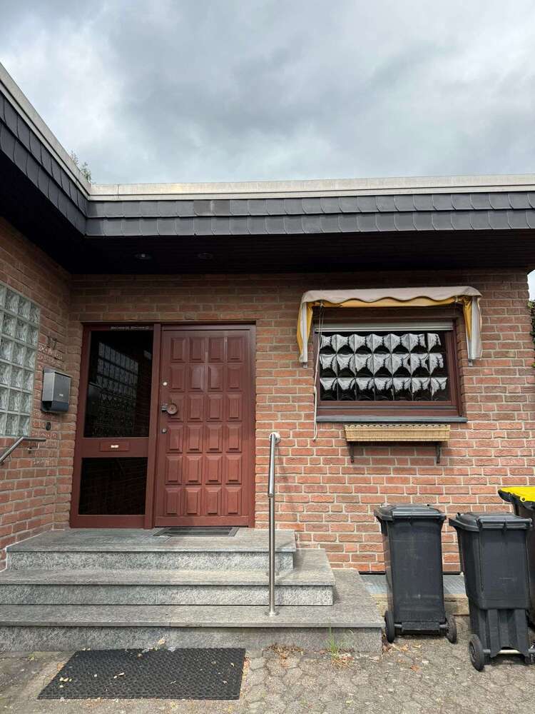 Haus zum Mieten in Willich 1.600 € 150 m²