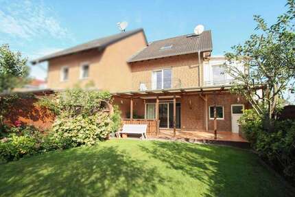 Haus zum Kaufen in Neuss 750.000 € 165 m²