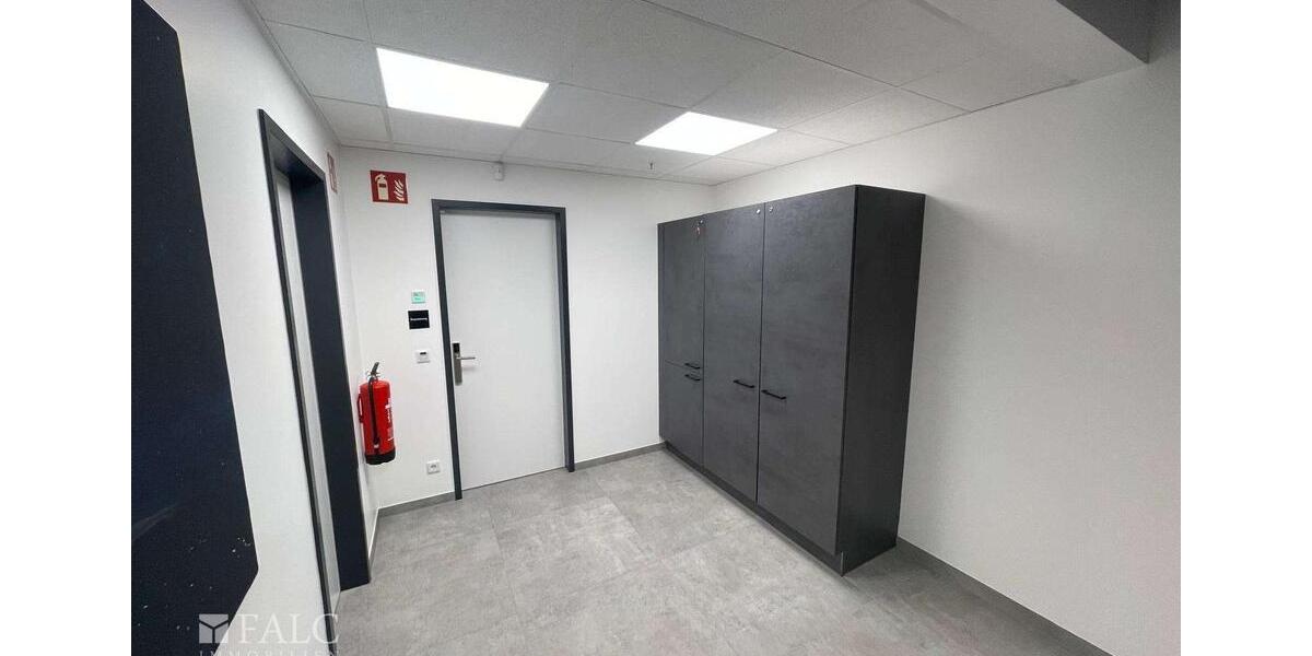 Gewerbeobjekt Solingen Central - 2.772&euro; | Angebot:26536181