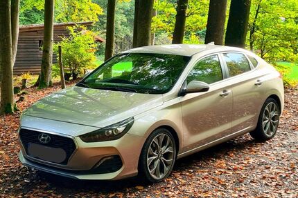 Hyundai i30 130.098 km 12.900 &euro; Wuppertal 42107