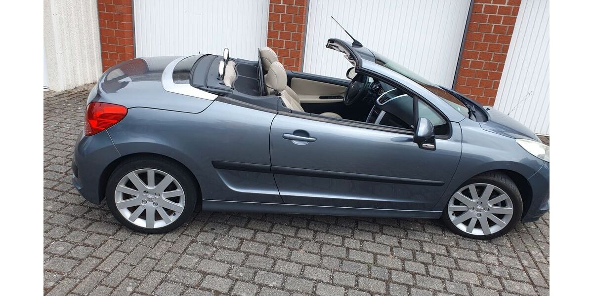 Peugeot 207 90.500 km 2.950 &euro; Grevenbroich 41515