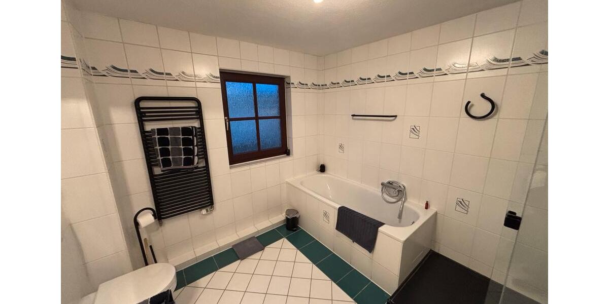 Doppelhaushälfte Pulheim - 4 Zimmer, 168 m&sup2;, 2.352&euro; | Angebot:26602888