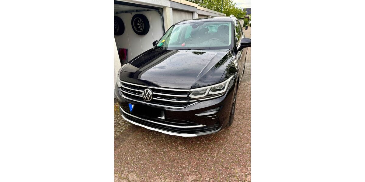 VW Tiguan 67.000 km 26.700 &euro; Düsseldorf 40595