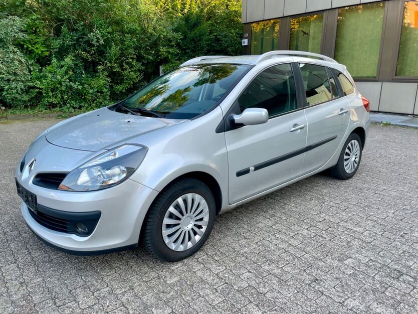 Renault Clio 173.207 km 4.700 € Duisburg 47058