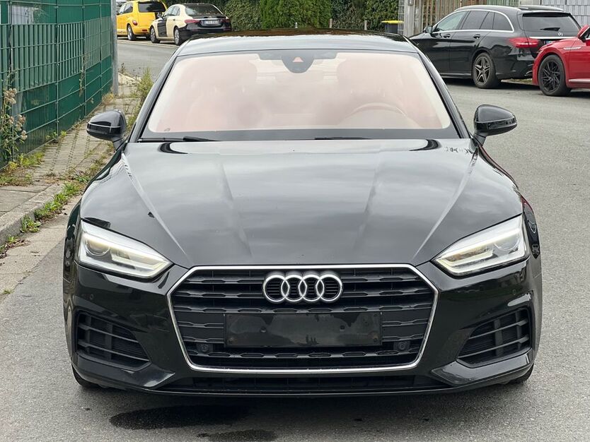 Audi A5 220.044 km 15.499 € Essen 45276