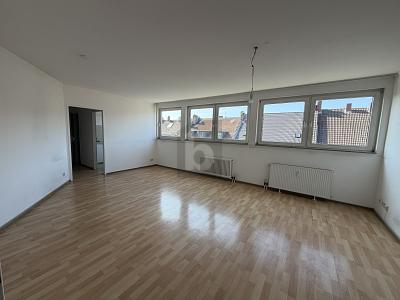 KOMPAKT, HELL UND KOMFORTABEL - Dachgeschoßwohnung Düsseldorf Stadtbezirk 3 | Angebot:27283677