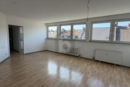 KOMPAKT, HELL UND KOMFORTABEL - Wohnung Düsseldorf Stadtbezirk 3 | Angebot:27283677